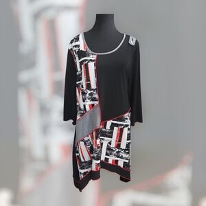 Black, Red and White Geometric Women's Tunic  Large   No Size Tag